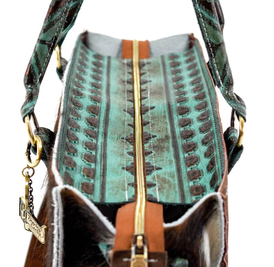 Clerk - Tricolor w/ Lagoon Navajo